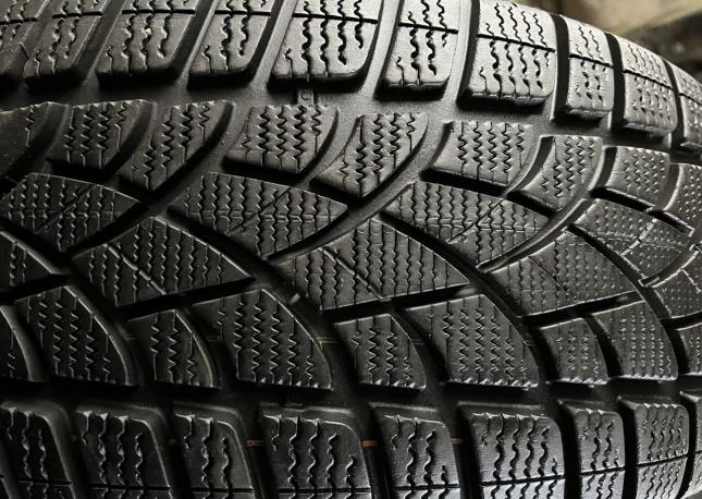 Dunlop SP Winter Sport 3D 235/50 R19