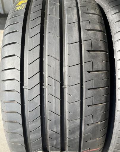 Pirelli P Zero PZ4 265/45 R21 и 295/40 R21 Y