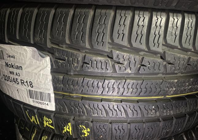 Nokian Tyres WR A3 235/45 R18