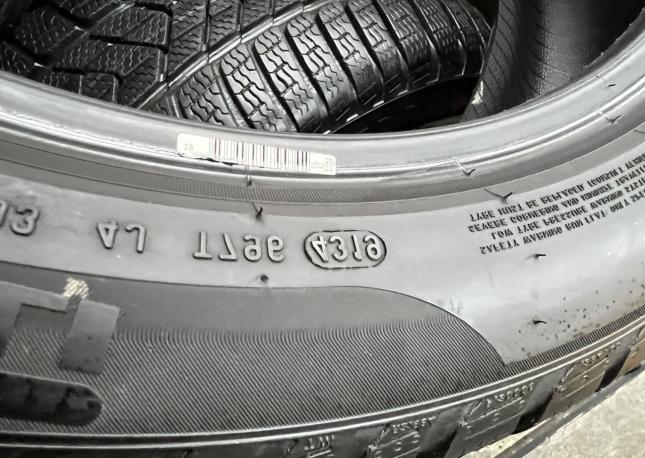 Pirelli Winter Sottozero 245/45 R18