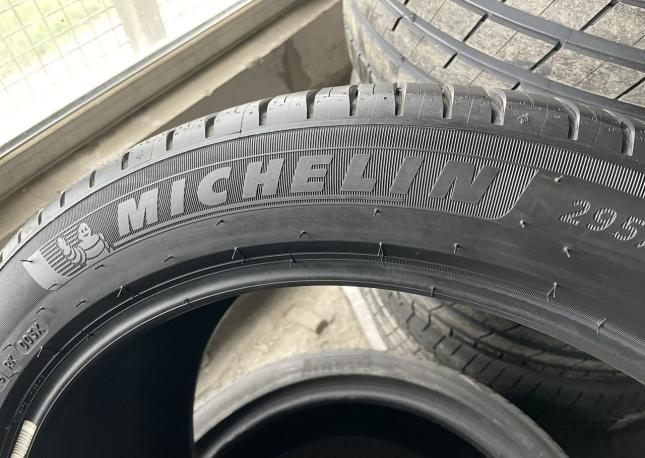 Michelin Pilot Sport 4 295/40 R22 112Y