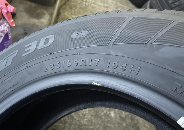 Dunlop SP Winter Sport 4D 235/65 R17 104H