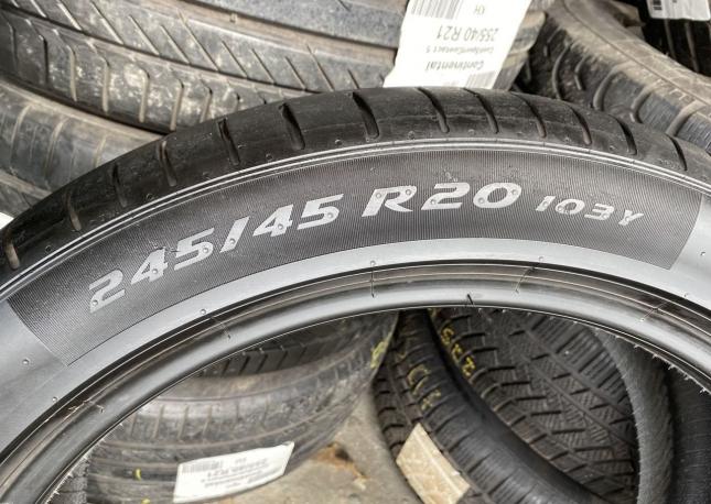 Pirelli P Zero PZ4 245/45 R20 103Y