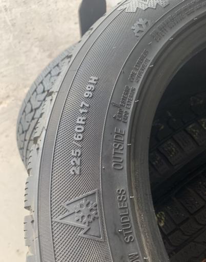 Kumho I&#39;Zen RV Asymmetric 225/60 R17