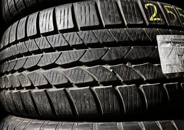 Continental Conti4x4WinterContact 255/50 R19