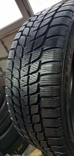 Bridgestone Blizzak LM-25 225/45 R19 92V