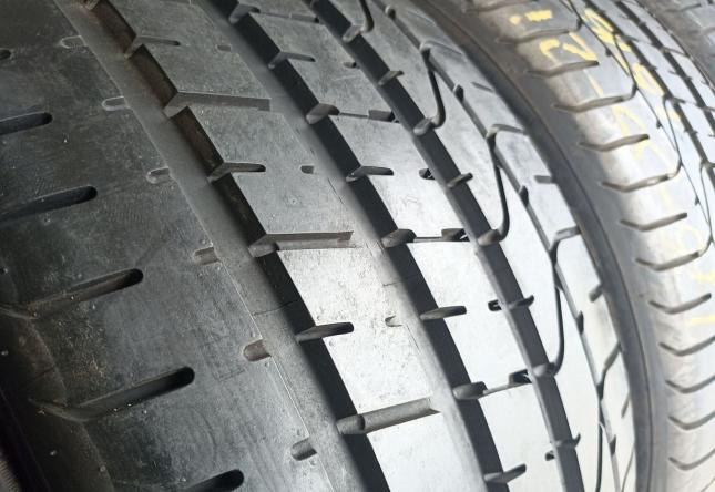 Pirelli P Zero 255/35 R20