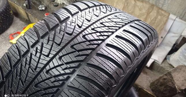 Goodyear UltraGrip Performance 285/45 R20