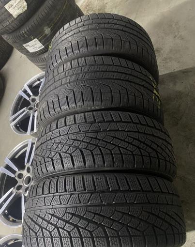 Pirelli Winter Sottozero 240 Serie II 225/45 R18 и 255/40 R18