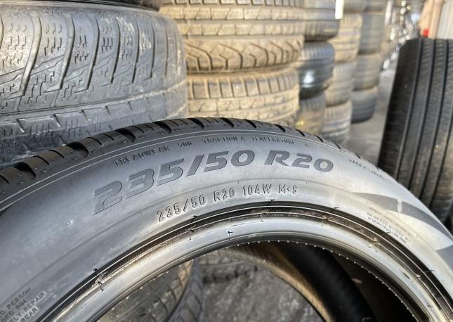 Pirelli Scorpion Zero 235/50 R20 104W