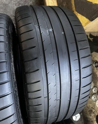 Michelin Pilot Sport 4 255/35 R19