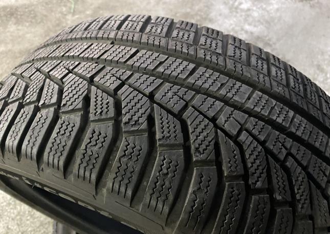 Hankook Winter I&#39;Cept Evo2 W320 225/45 R17 94H