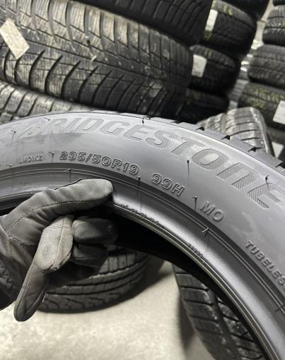 Bridgestone Blizzak LM-001 Evo 235/50 R19 99H