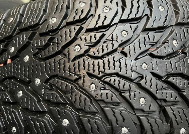 Nokian Tyres Hakkapeliitta 9 235/55 R19