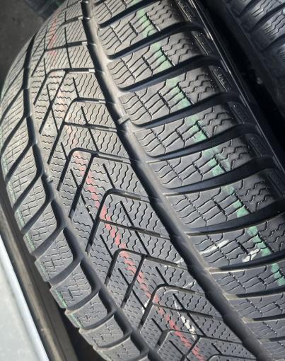 Pirelli Winter Sottozero 3 225/45 R18 и 255/40 R18 H