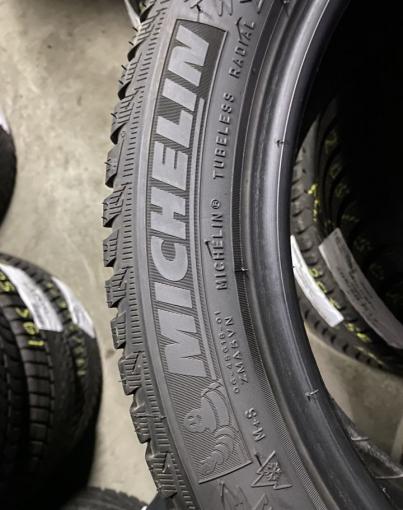 Michelin Alpin 5 205/50 R17