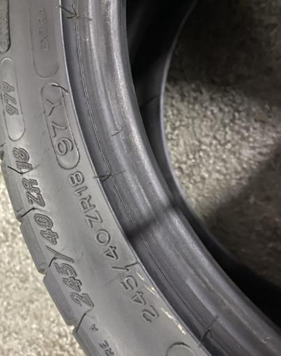 Michelin Pilot Super Sport 245/40 R18 97Y