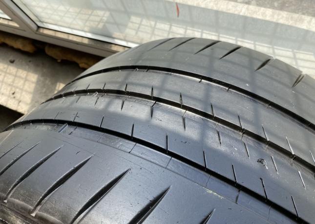 Michelin Pilot Sport Cup 2 325/30 R21 108Y