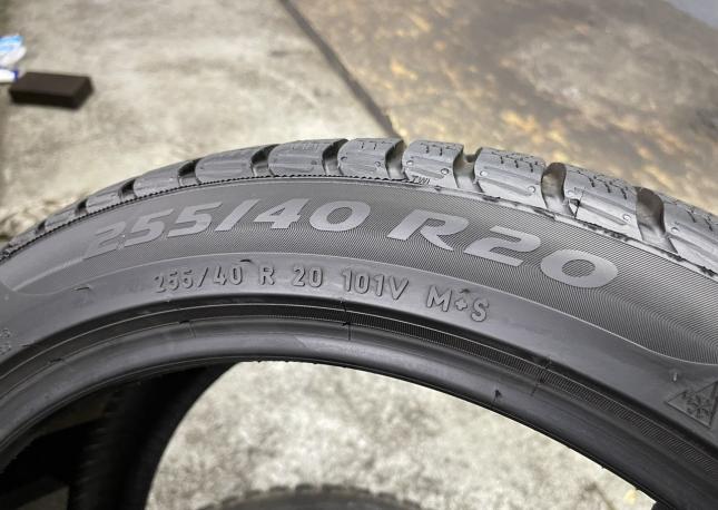 Pirelli Winter Sottozero 3 255/40 R20 101V