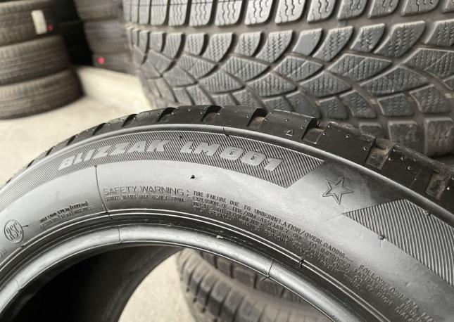 Bridgestone Blizzak LM-001 Evo 225/50 R17