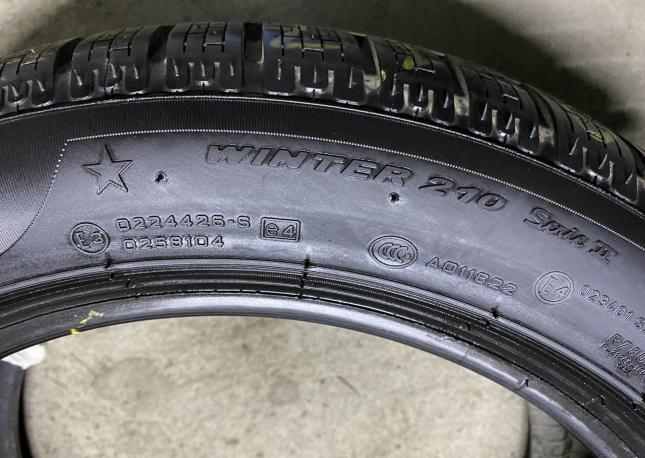 Pirelli Winter Sottozero 210 Serie II 225/50 R17 94H