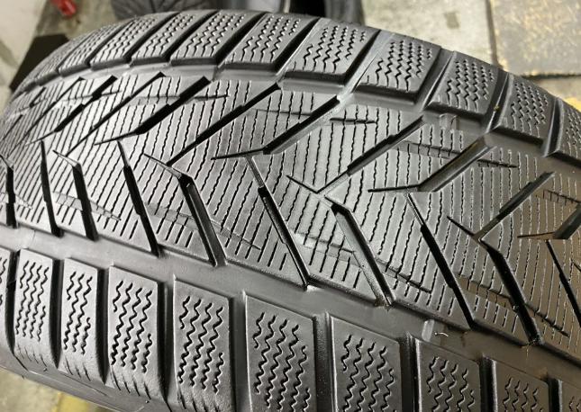 Vredestein Wintrac Xtreme S 235/45 R17 97V