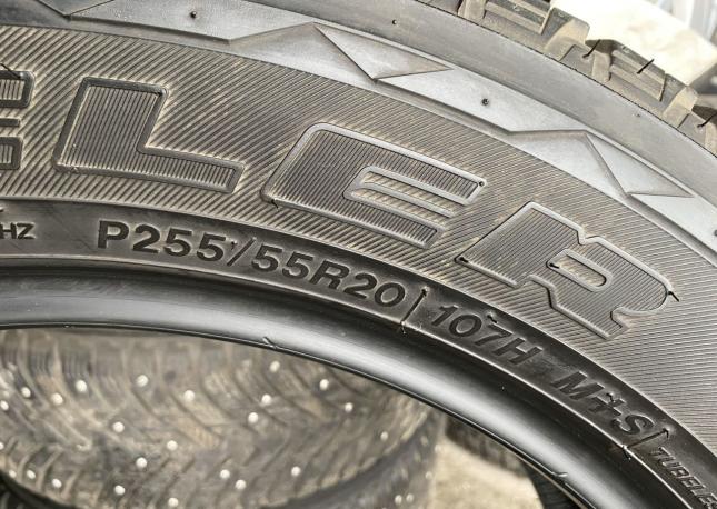 Bridgestone Dueler H/L Alenza 255/55 R20 107H