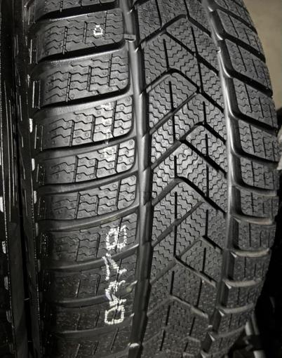 Pirelli Winter Sottozero 3 245/45 R19