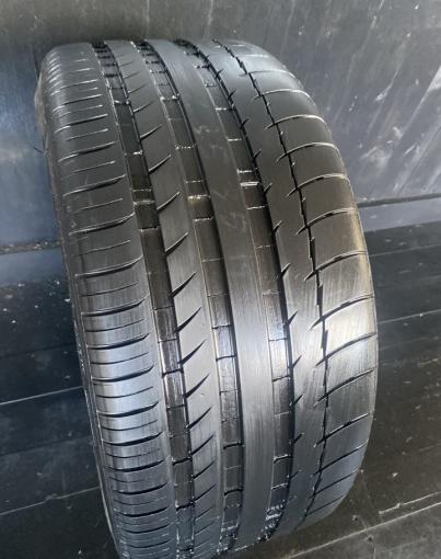 Michelin Pilot Sport 2 235/35 R19