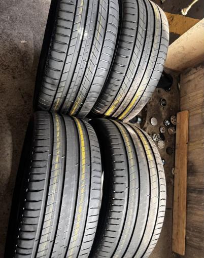 Michelin Latitude Sport 3 255/50 R19