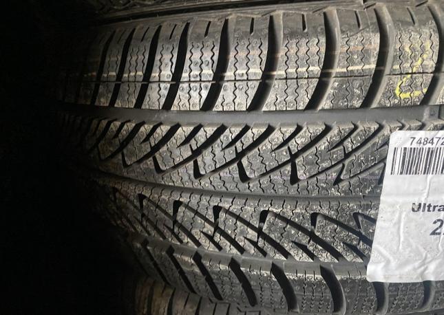 Goodyear UltraGrip 8 Performance 225/40 R18