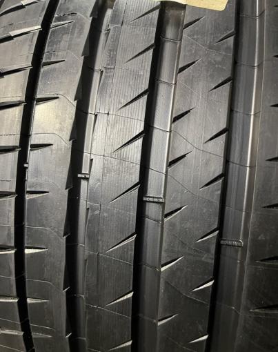 Michelin Pilot Sport 4 S 295/35 R21 107Y