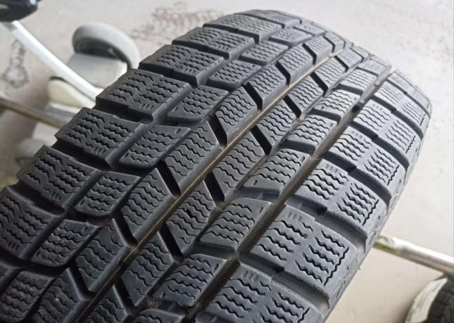 Goodyear Ice Navi SUV 195/65 R15