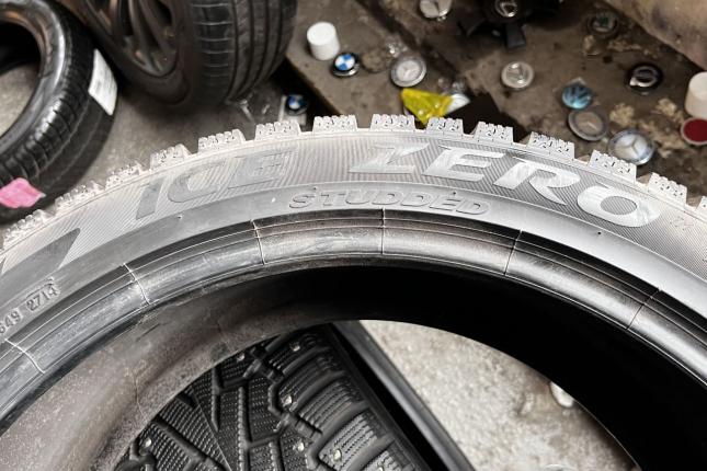 Pirelli Ice Zero 265/40 R21