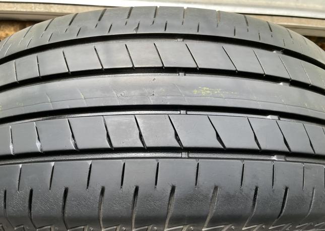 Bridgestone Turanza T005A 215/55 R17 94V