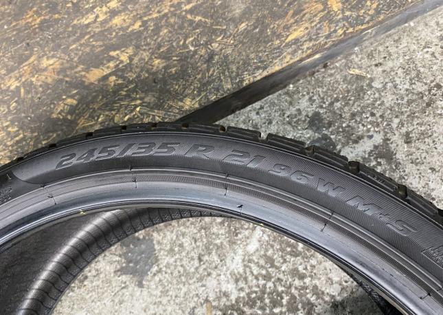 Pirelli Winter Sottozero 3 245/35 R21 96W