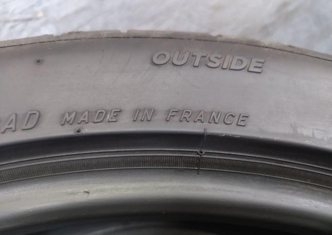 Michelin Pilot Sport 4 S 235/40 R19 96Y