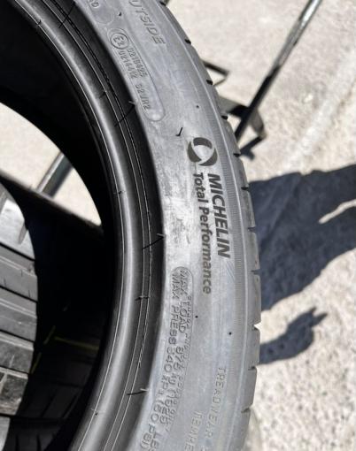 Michelin Pilot Sport 4 245/45 R20