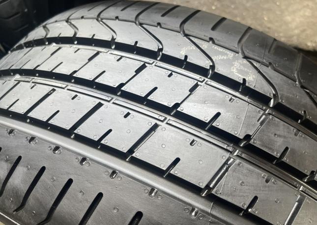 Pirelli P Zero PZ4 265/40 R20 104Y