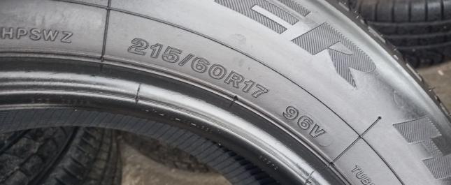 Bridgestone Dueler H/P 215/60 R17 96V