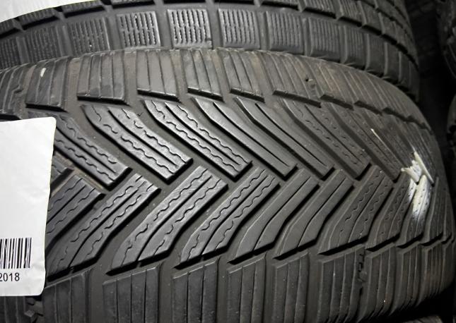 Michelin Alpin 6 215/55 R17