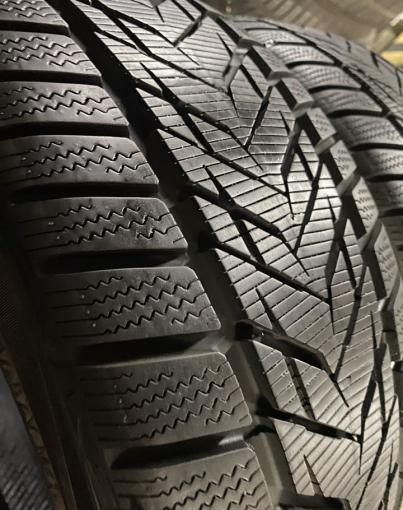 Vredestein Wintrac Xtreme S 215/40 R17