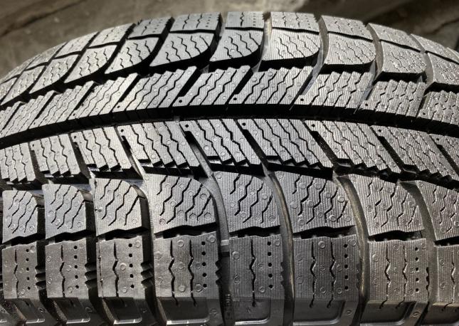 Michelin X-Ice 3 185/65 R15 92T