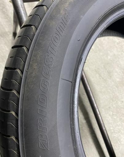 Bridgestone Ecopia NH100 RV 215/60 R17