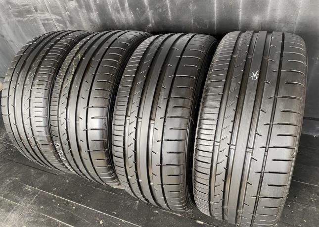 Dunlop SP Sport Maxx 050+ 235/40 R18