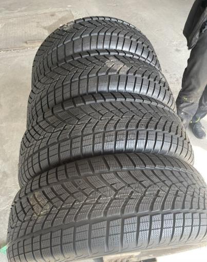 Goodyear UltraGrip Ice 285/60 R18 116T