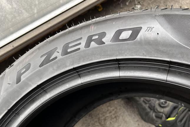 Pirelli P Zero SUV 295/45 R20