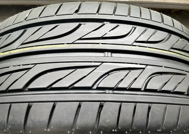 Goodyear Eagle LS2000 215/45 R17 87W