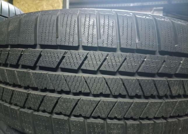 Continental ContiCrossContact Winter 275/45 R21