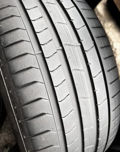 Pirelli P Zero PZ4 L.S. 265/40 R20